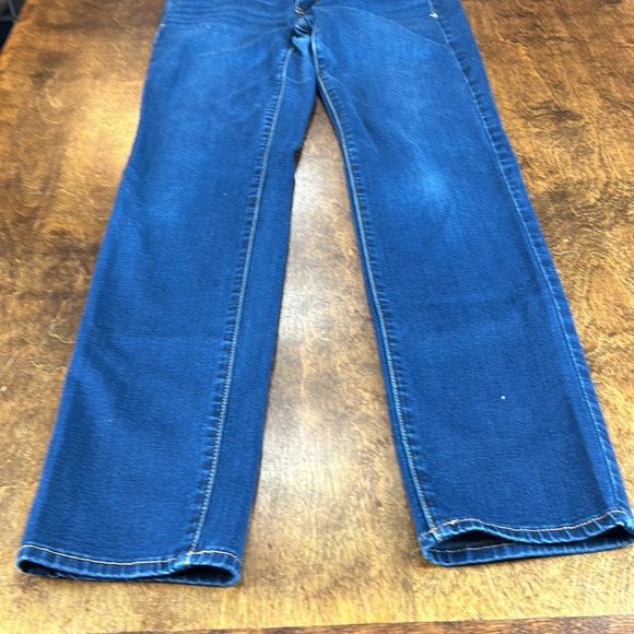 American Eagle outfitters size 8 jeans - Picture 3 of 16